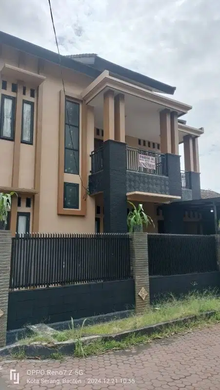 rumah mewah cipocok bangunan kokoh