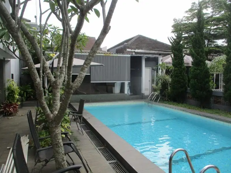 Rumah lelang cigadung raya bandung