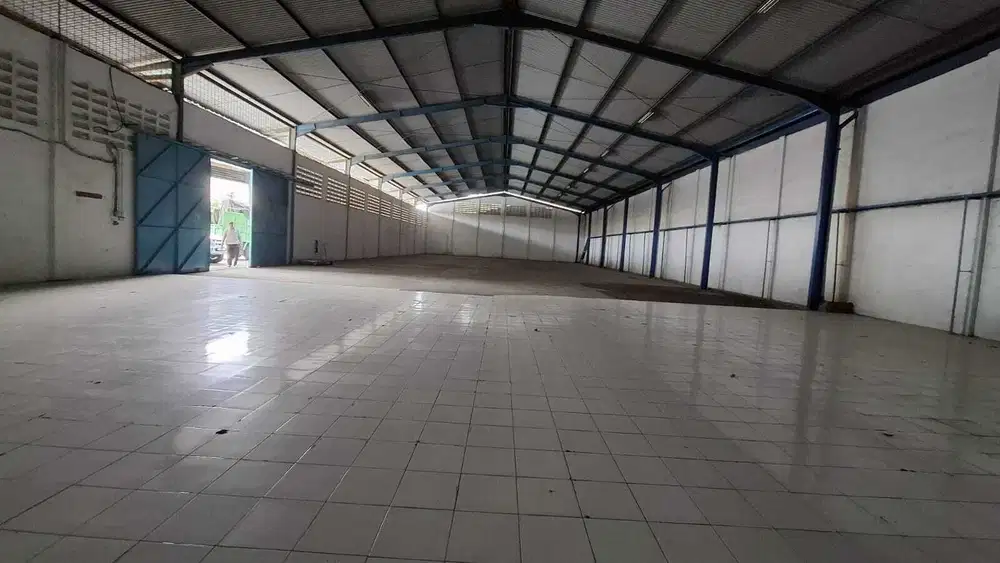 Disewakan Gudang Bagus Siap Pakai Pusat Kota Area Kiaracondong Bandung
