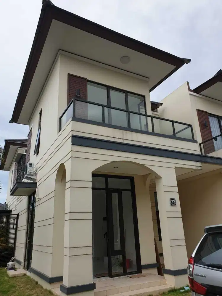 Rumah Asri Dekat Akses Tol & Sekolah di Lavon Suvarna Sutera Tangerang