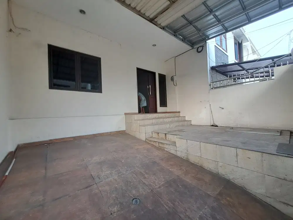 Rumah Disewa  taman ratu Kedoya Jakarta Barat