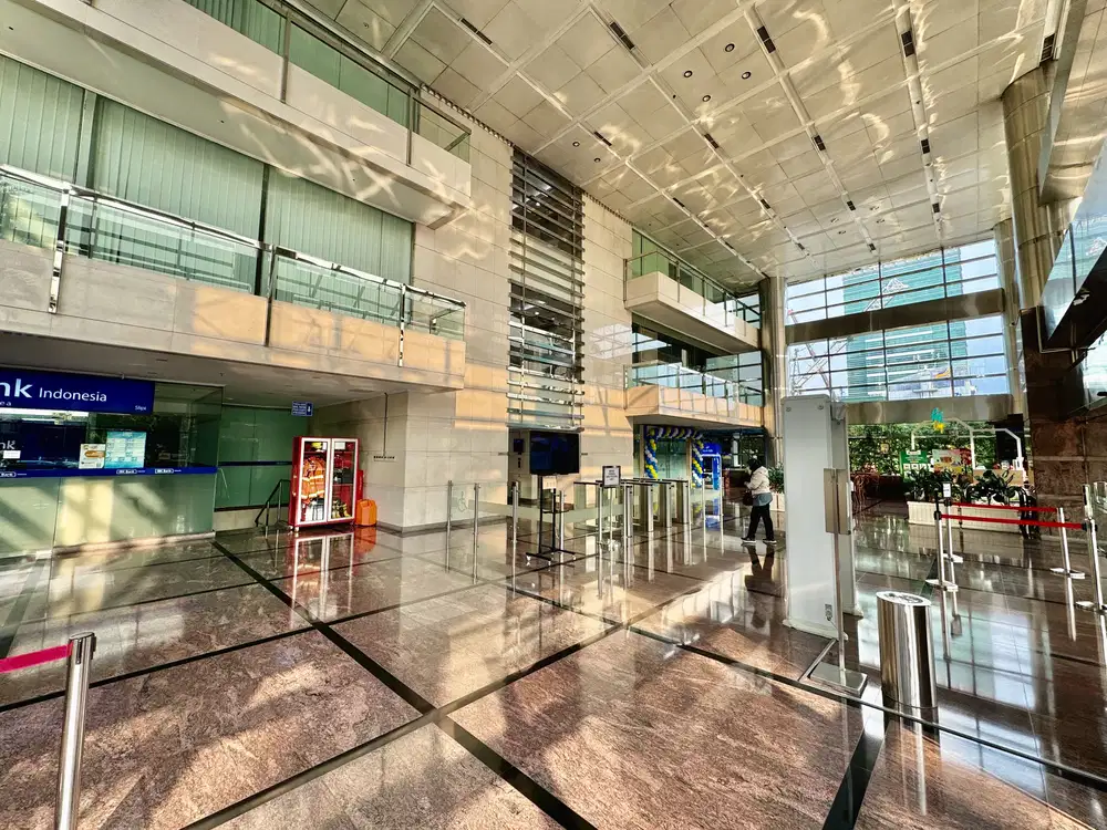 Sewa Ruang Kantor Wisma 77 Tower 1 889m2-1054m2, Slipi Jakarta Barat