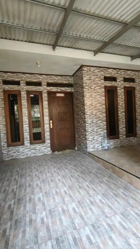 JUAL RUMAH 1 LANTAI SIAP HUNI DI CITRA RAYA TANGERANG