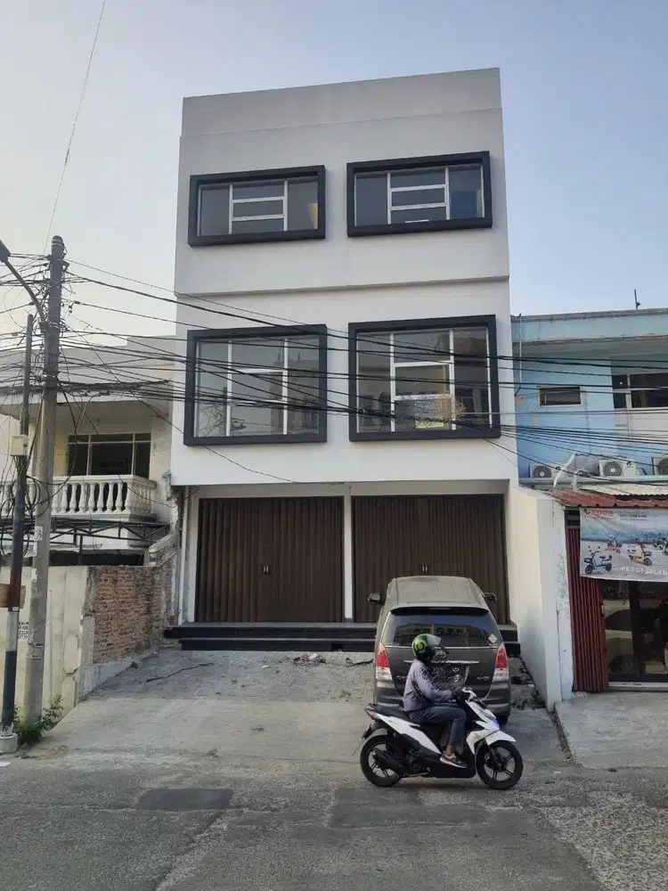 RUKO BARU TAMAN RATU JAKARTA BARAT ROW JALAN LEBAR