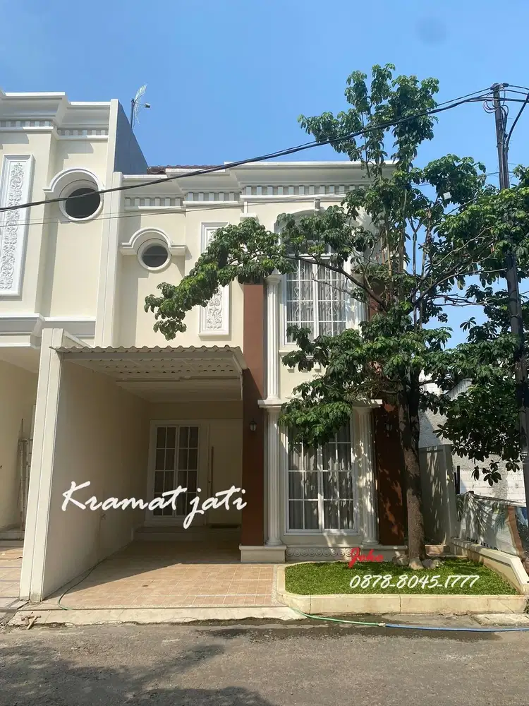 Rumah Baru Design Klasik di  Kramat Jati Town House, Jakarta Timur