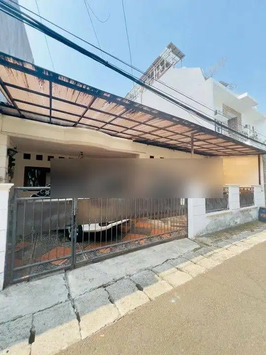 RUMAH MINIMALIS KAWASAN STRATEGIS, DAERAH MENTENG, JAKARTA PUSAT. DEKAT MRT DUKUH ATAS