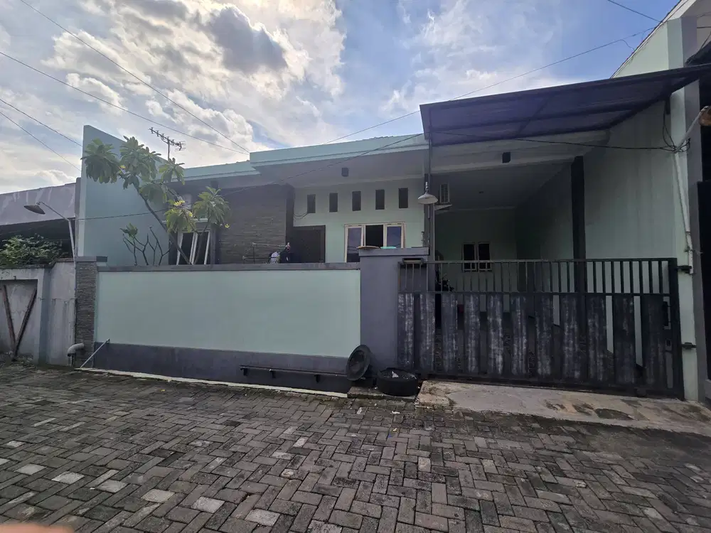 Dijual Rumah Lokasi Strategis di Jl. Kuala Mas Semarang