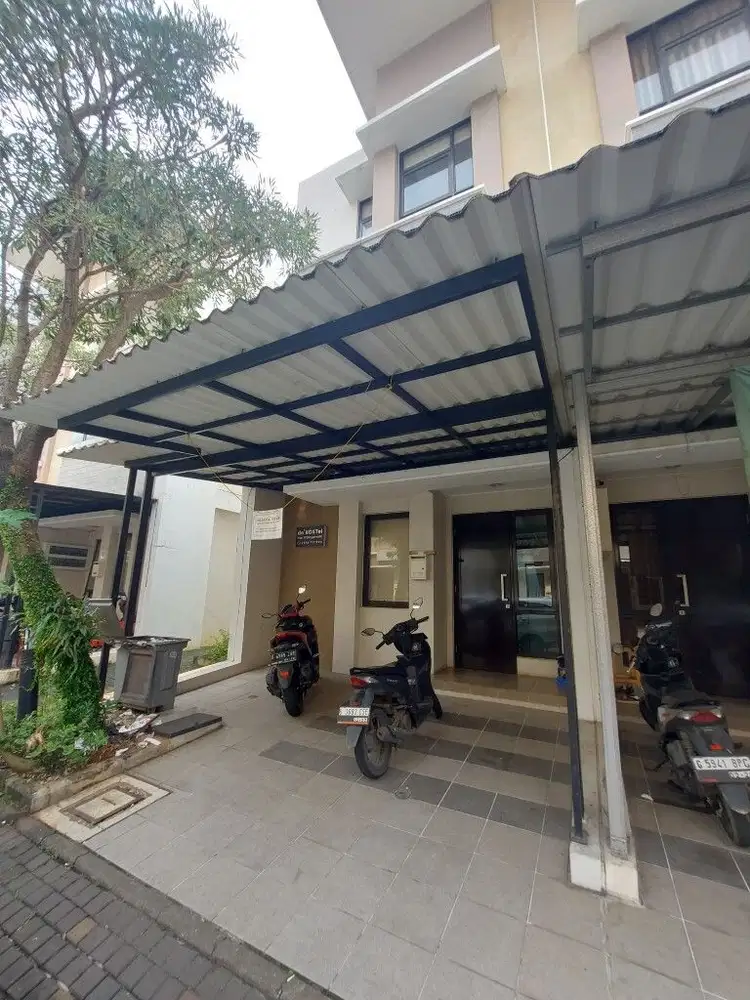 Rumah Kost 10 Kamar di Allogio Gading Serpong Tangerang 1K90004I