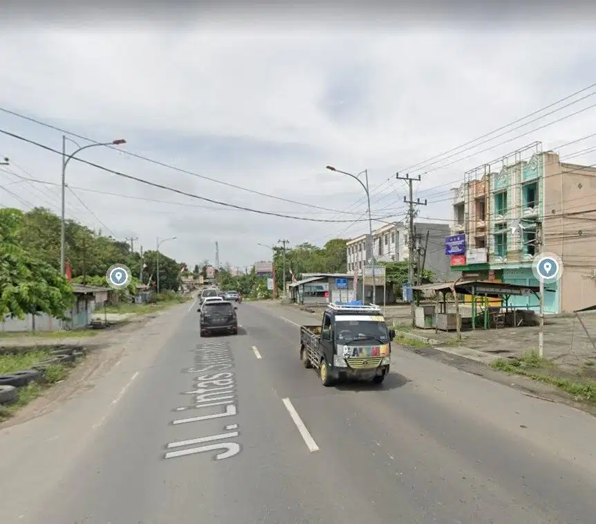 Tanah Pagar Permanen Pinggir Jalan Raya Lintas Sumatera Bandar Jaya