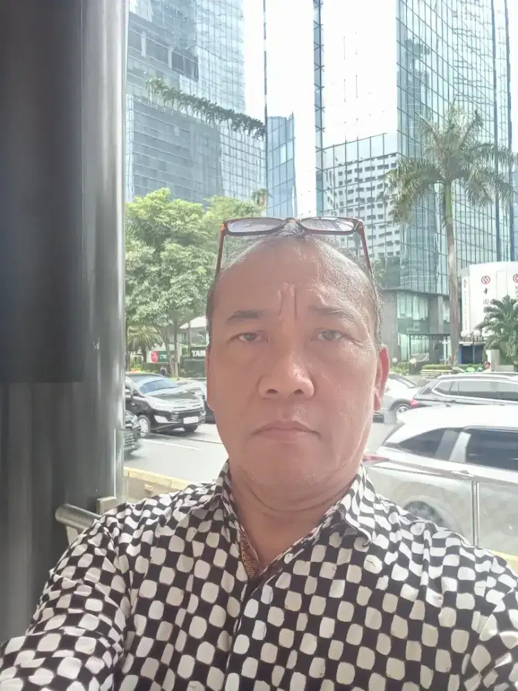 Saya kerja apapun di usia 59th ada gaji pokok sy sehat tdk lawan hukum