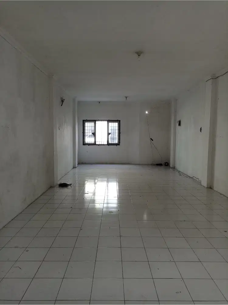 Disewakan ruko dalam komplek mangga dua