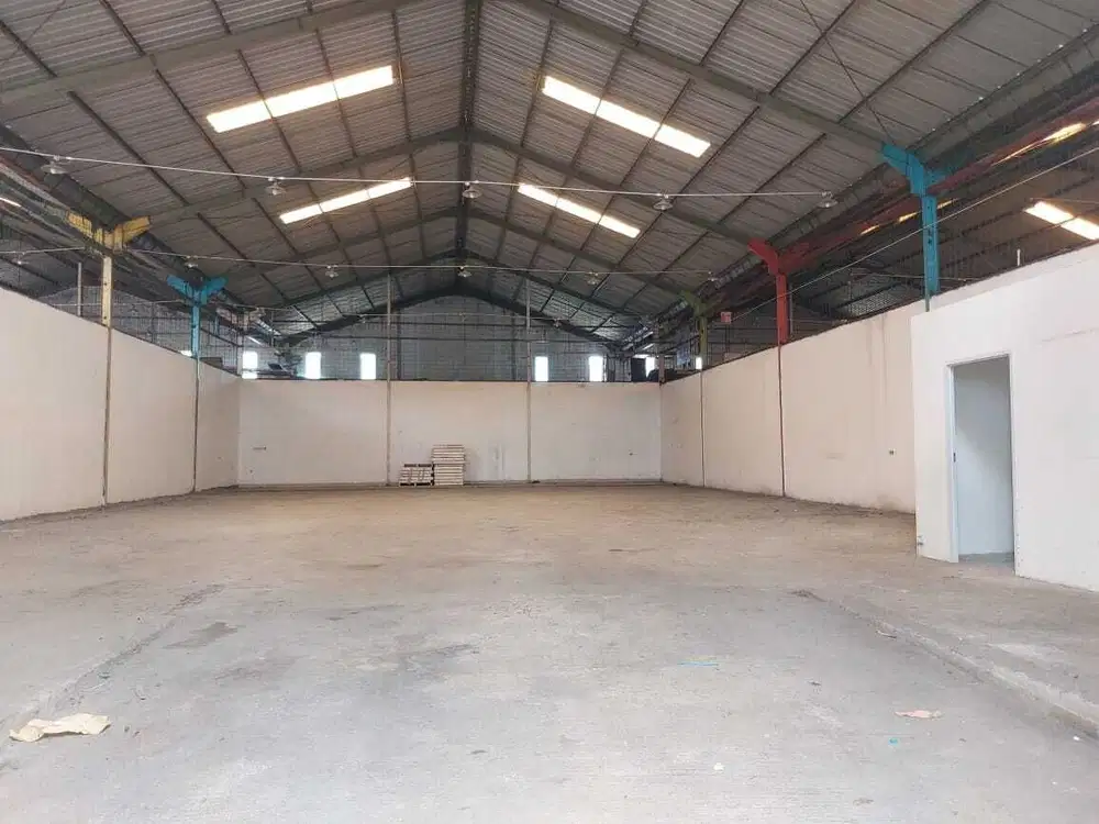 Disewa Gudang di Jakarta Timur – Parkir Luas, Cocok Usaha & Logistik