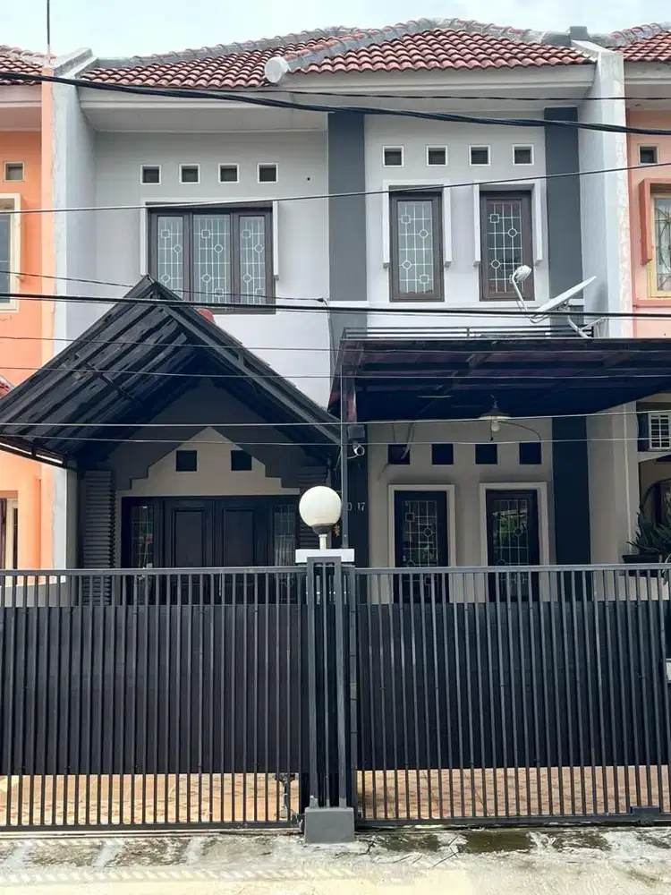 Disewakan Rumah 2 Lantai di Taman Harapan Baru, Harapan Indah, Bekasi