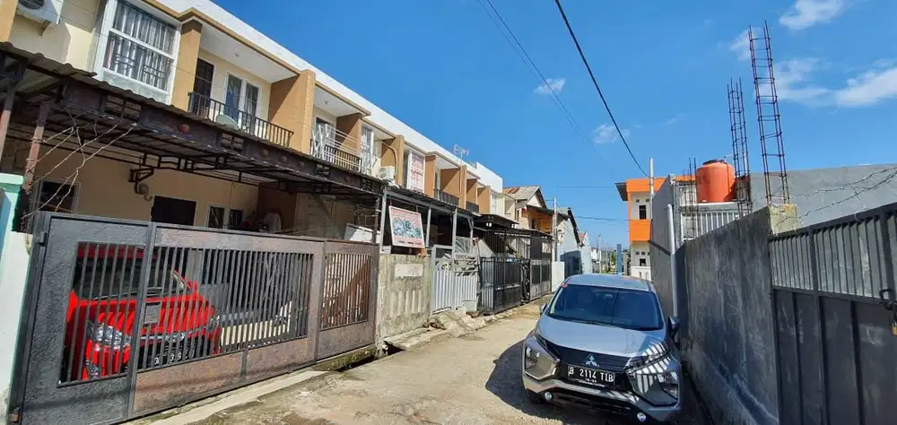 Rumah 2 lantai 3 kamar dibelakang citraland dekat ke Hertasning & Gowa