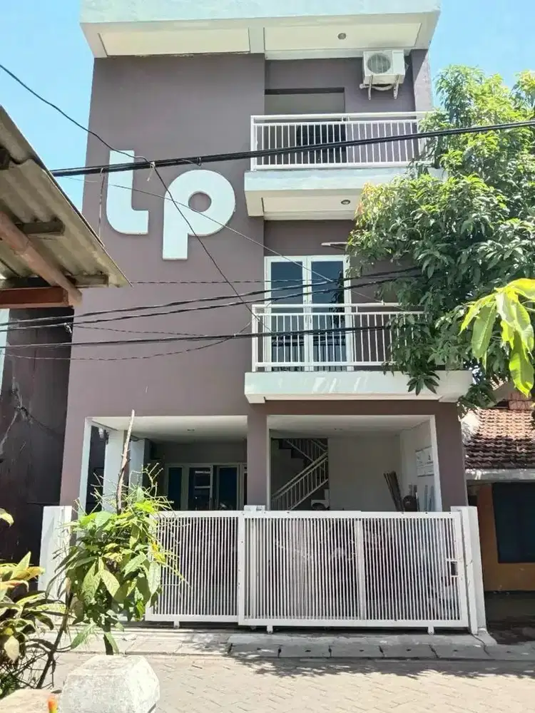 Rumah kos dan kantor di kebonsari surabaya, dekat ahmad yani, gayungan