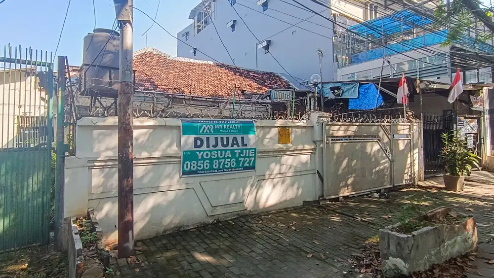 Dijual Cepat Rumah Tua di Pangeran Jayakarta — Cocok untuk Gudang, Kantor, atau F&amp;B | Lokasi Strategis | 8,4 x 25 m | LT 210 m²