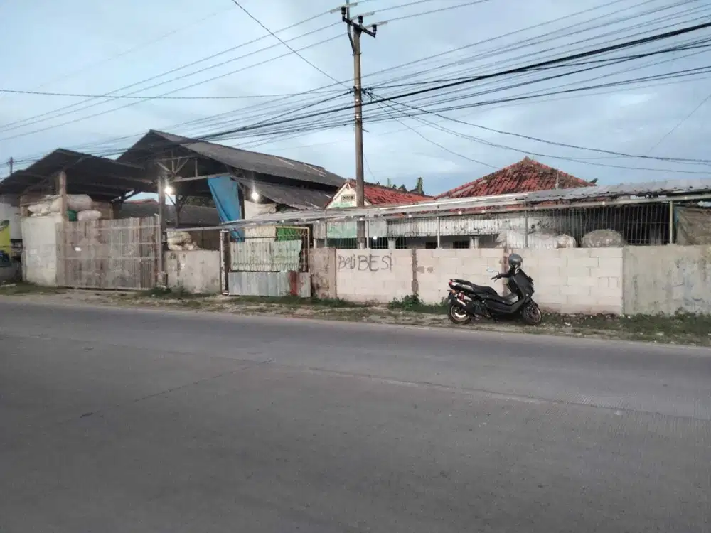 Jual tanah lagi d sewa gudang rongsok buat usaha