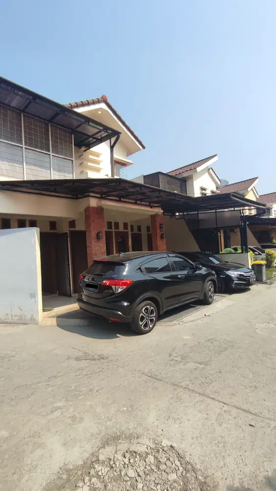 Rumah Tinggal disewakan di Jagakarsa Semi Furnished