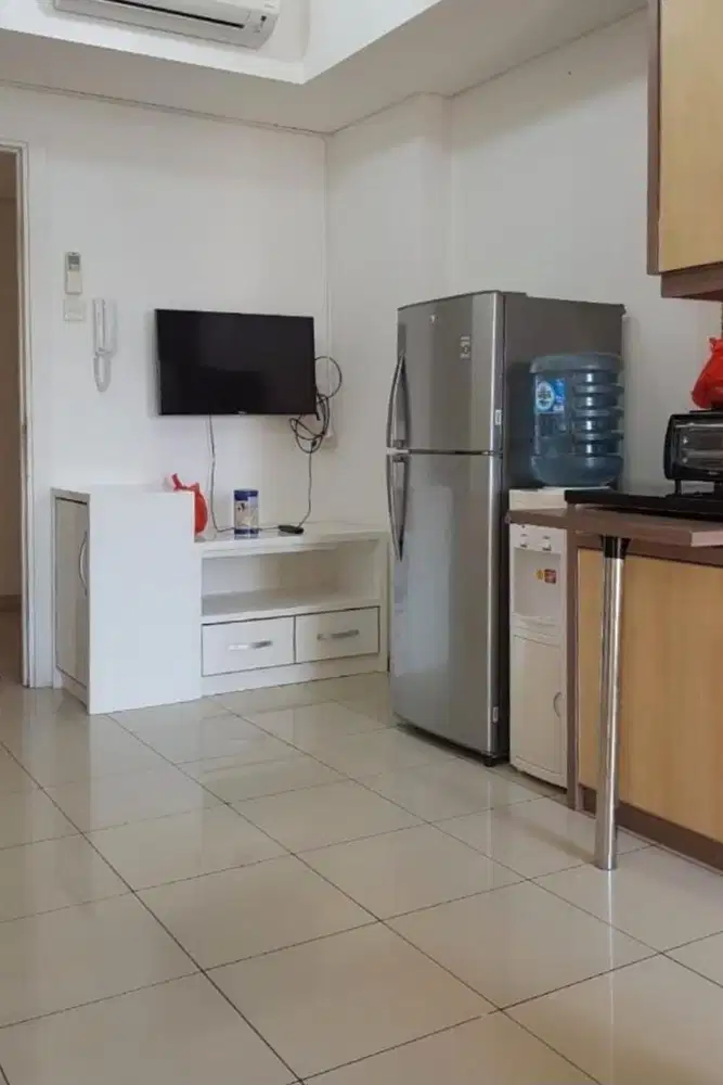 APARTEMEN GREEN LAKE 2 BR DI SUNTER