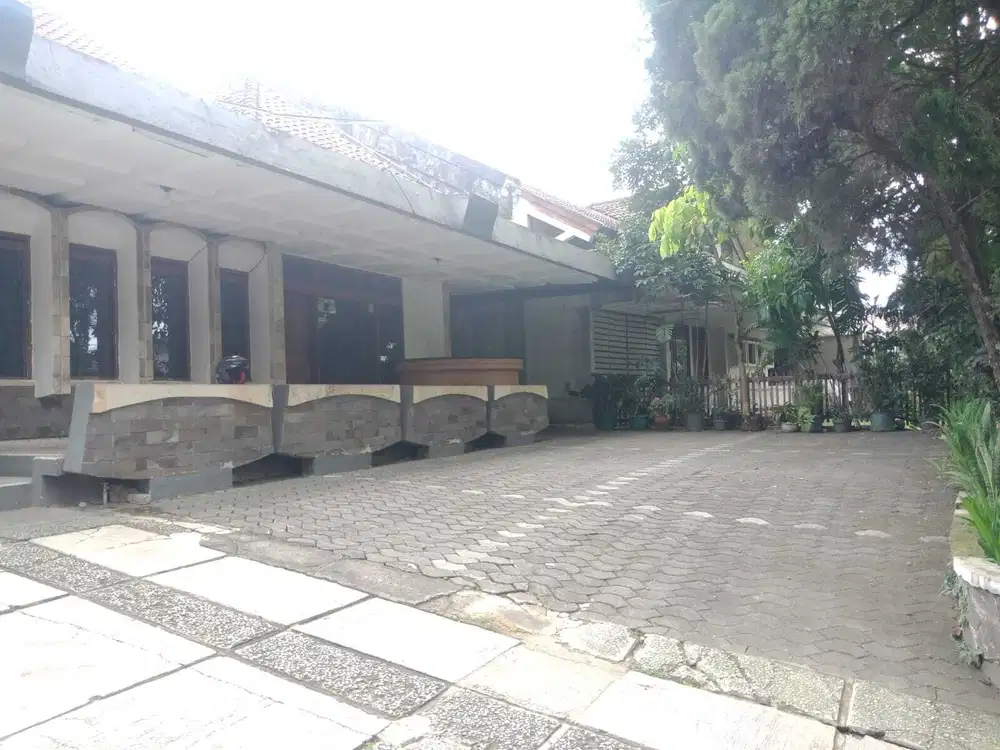 Disewakan Rumah Sayap Jl Riau Bandung Daerah Ramai Kuliner