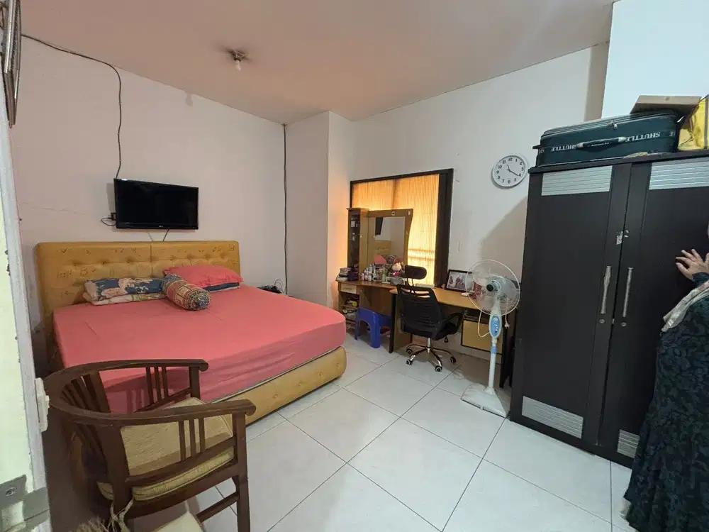 Disewa Rumah Murah Furnished Cluster Terdepan Alamanda di Jakarta Gard