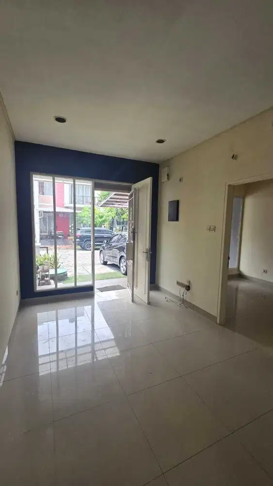 Disewakan Rumah Golf Lake Siap Huni Murah di Cengkareng Jakarta Barat