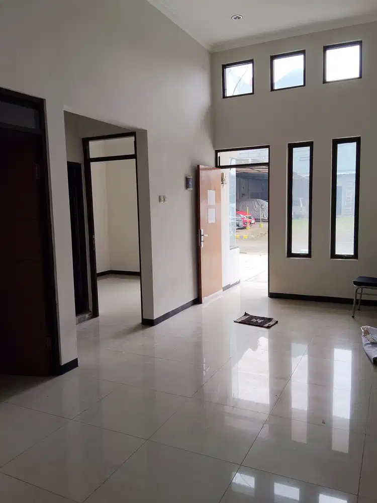WAH ASYIK NIH RUMAH BARU KEREN DI GEMPOL SARI CIJERAH BANDUNG