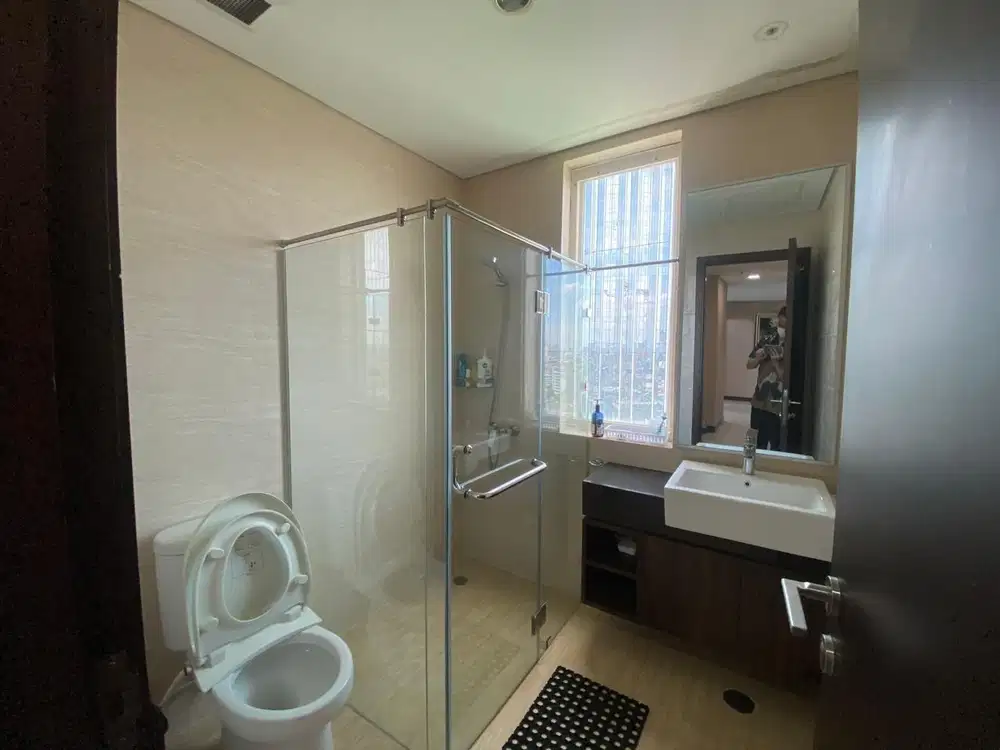 Aid - Disewa Apt Gallery West Kebon Jeruk 3BR+1BR Furnished