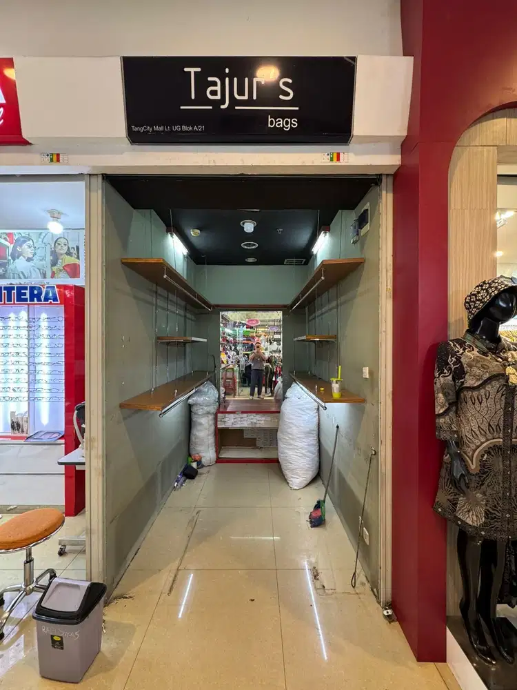 sewa toko kios murah tangcity mall lantai UG tangerang kota