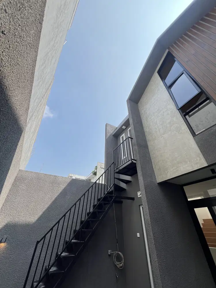 Rumah cantik di Jagakarsa Jakarta Selatan bisa KPR