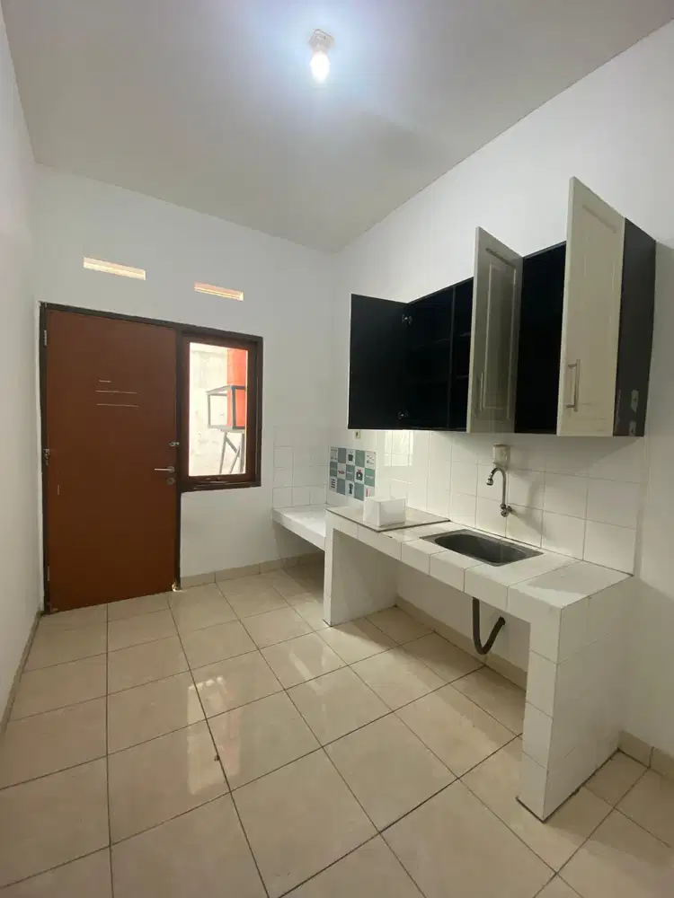 SEWA RUMAH NYAMAN COCOK BUAT PASANGAN MUDA DI MEKARWANGI BANDUNG