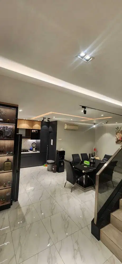 Jual Rumah Muara Karang Blok 10 Pluit full furnish bangunan mandiri