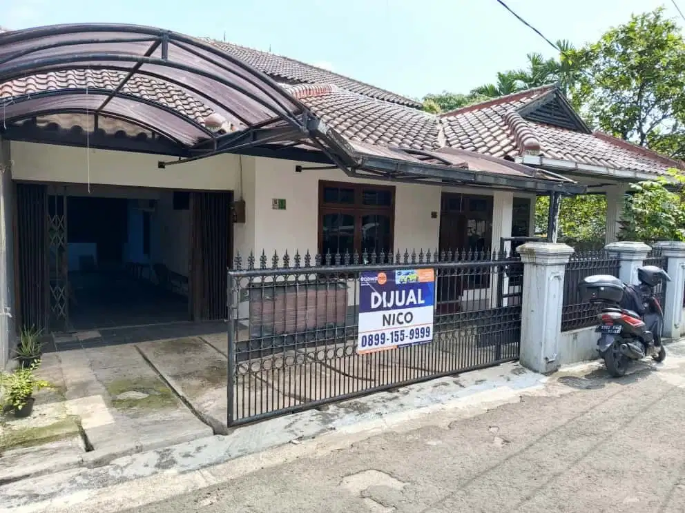 Rumah IPB Loji luas dekat masjid dan kolam ikan besar harga murah