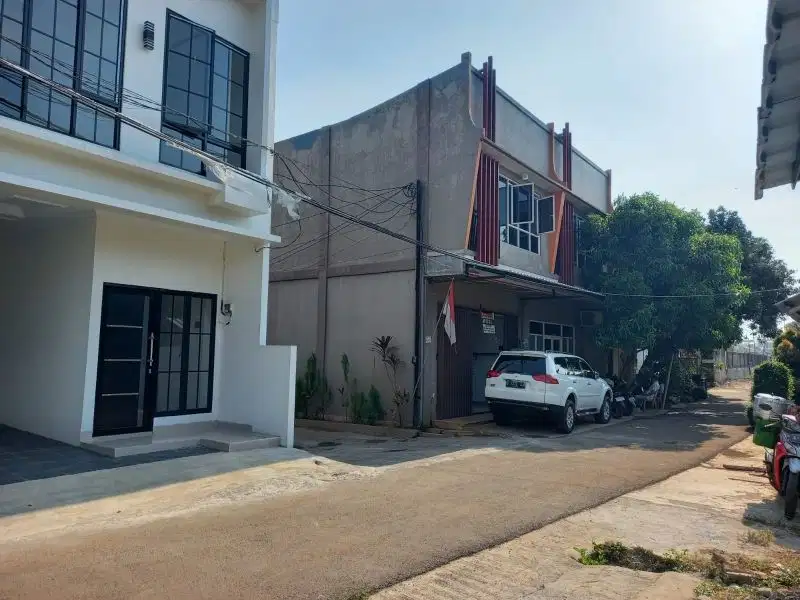 Dijual Ruko  Gandeng 2 lantai