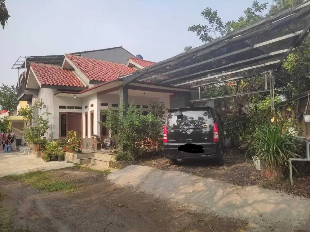 DI JUAL RUMAH ASRI TANAHNYA LUAS RUMAH BAGUS LOKASI DI BOJONG GEDE