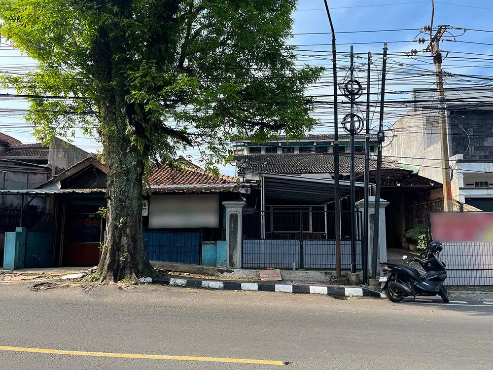 Rumah Bagus Strategis Samping Jalan Provinsi Pusat Kota Cianjur