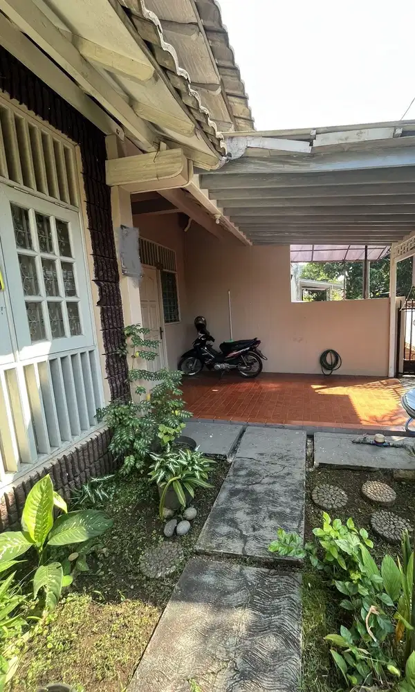 Dijual rumah bintaro sektor 2 tangerang selatan