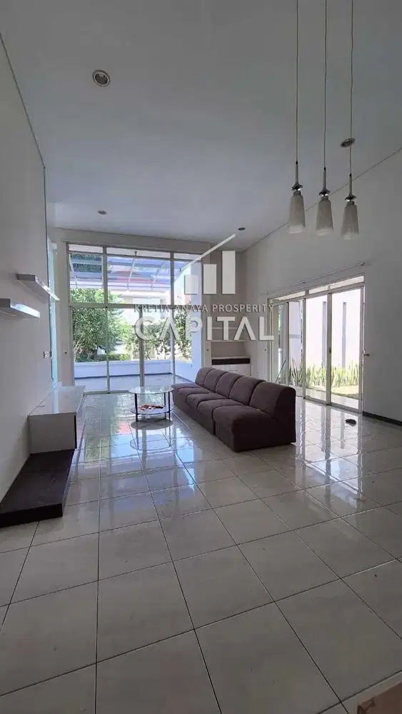 Rumah Baru Renov Terawat Siap Huni di Kota Baru Parahyangan Bandung