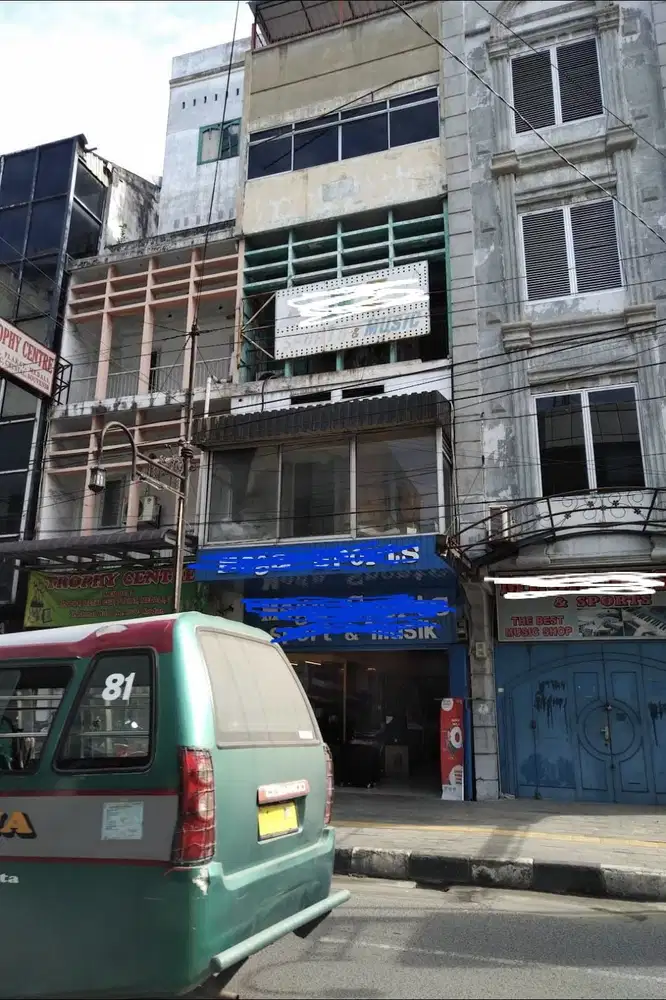 Dijual Ruko Siap Huni Jl.A. Yani, Kesawan, Medan-RK-0310