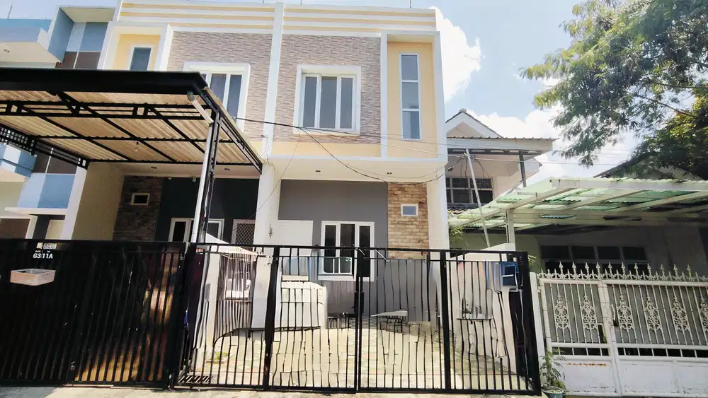 RUMAH BARU MINIMALIS DPN TAMAN DI GADING GRIYA LESTARI 2 LANTAI  SEMI