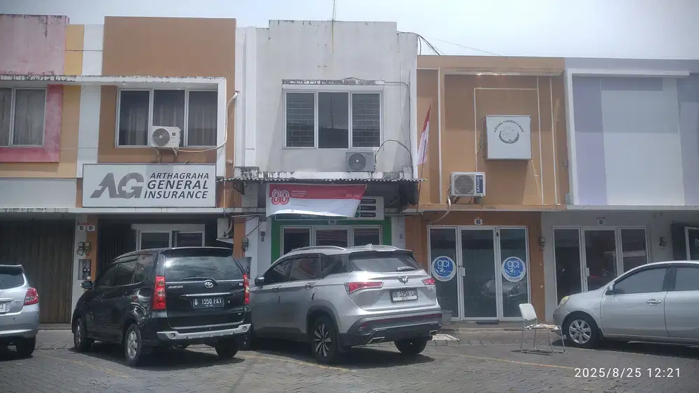 Dijual murah ruko 2 lt di komplex Pasar Segar Paal 2