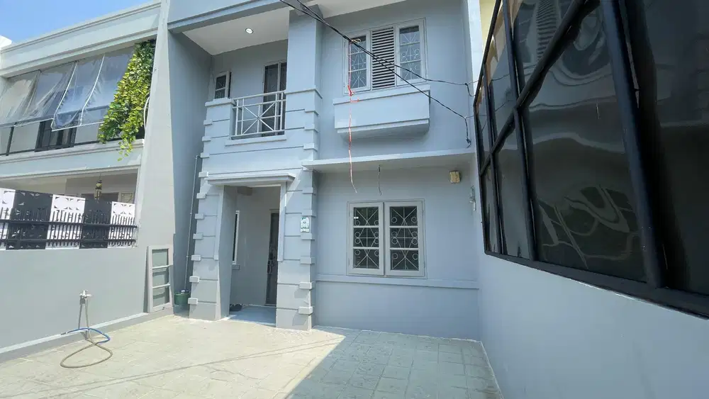 Disewakan Rumah Taman Palem Lestari