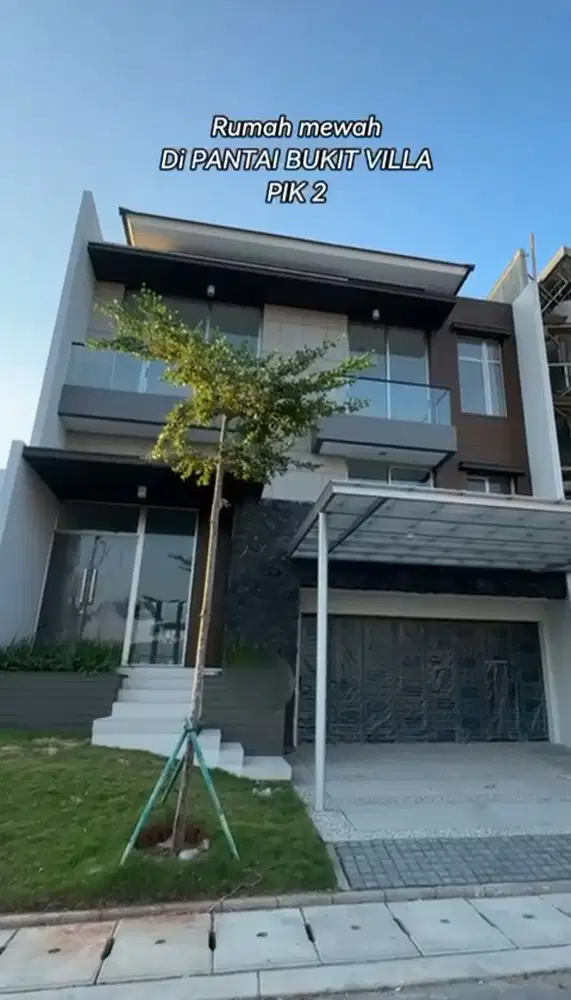 Di Jual BU rumah Pantai bukit Villa. Pik2