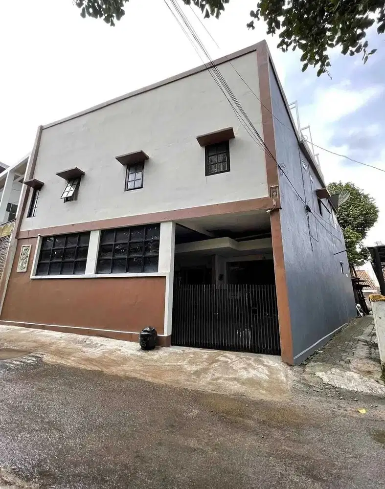 Rumah Kos Bagus Dekat AMIKOM dan UNSUD