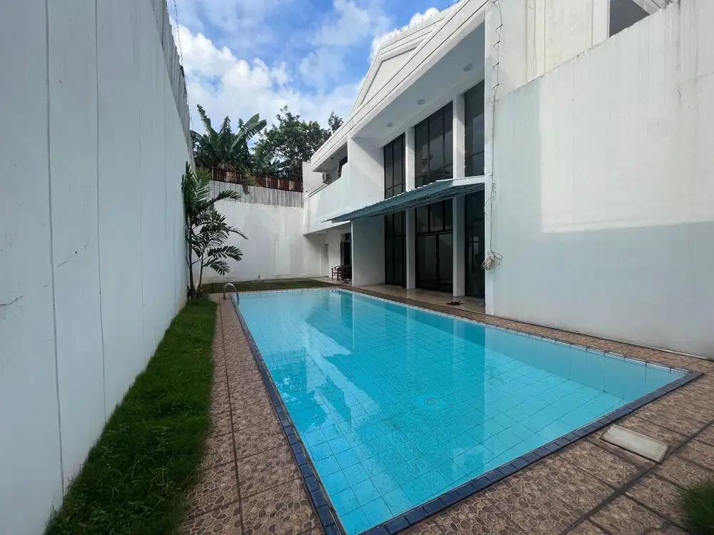 Dijual Rumah di Jl. Bangka II, Mampang Prapatan, Jakarta Selatan