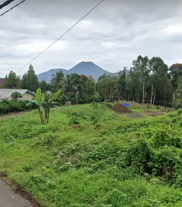 Dijual murah tanah di Walian dekat rumah dinas Walikota view Gn Lokon