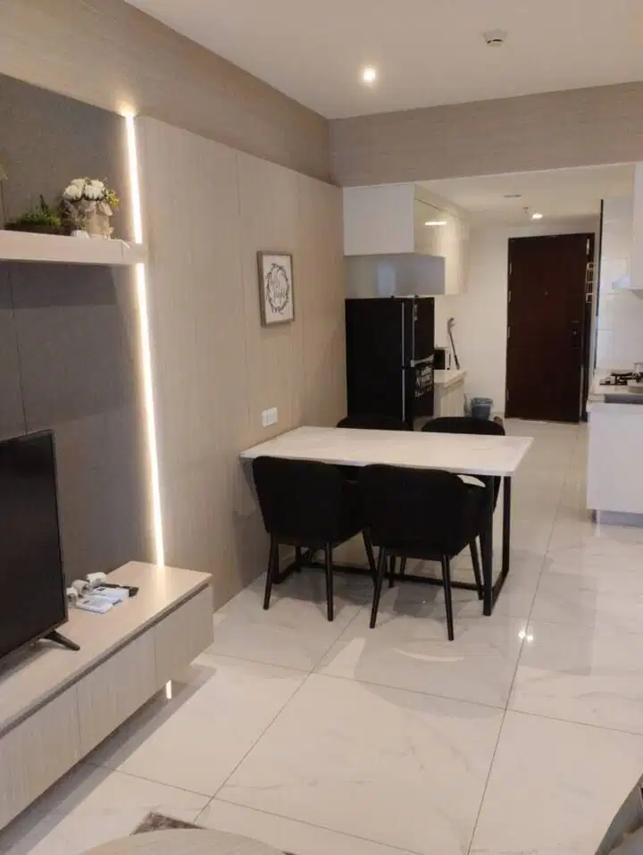 Di Sewakan Apartemen Skyhouse BSD Tangerang 3 Bed Room Full Furnished