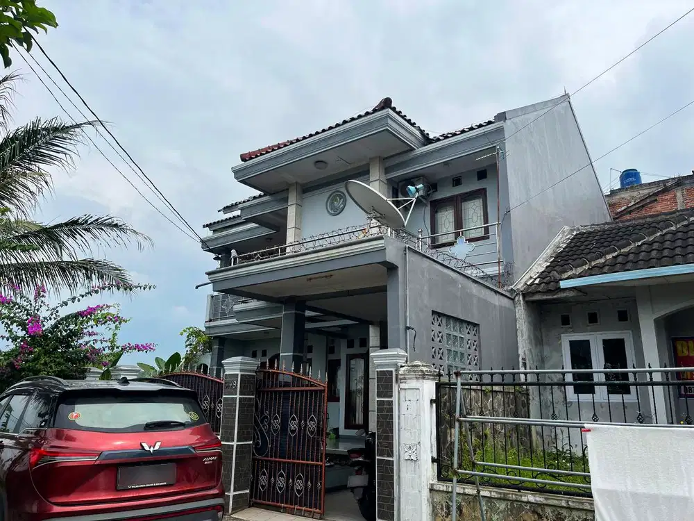 Rumah Bagus 2 Lantai di Pusat Kota Cianjur