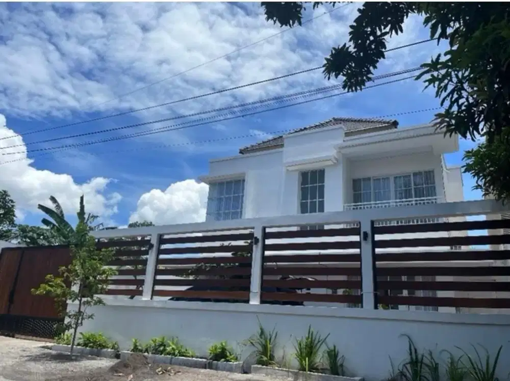 Aid - Dijual Villa Krobokan Badung 2 lantai Furnish