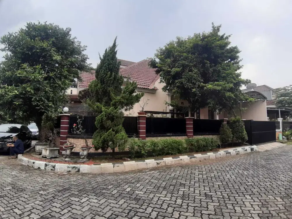 Rumah Hook Asri dekat pintu tol Bintara, Grand Prima Bintara Bekasi